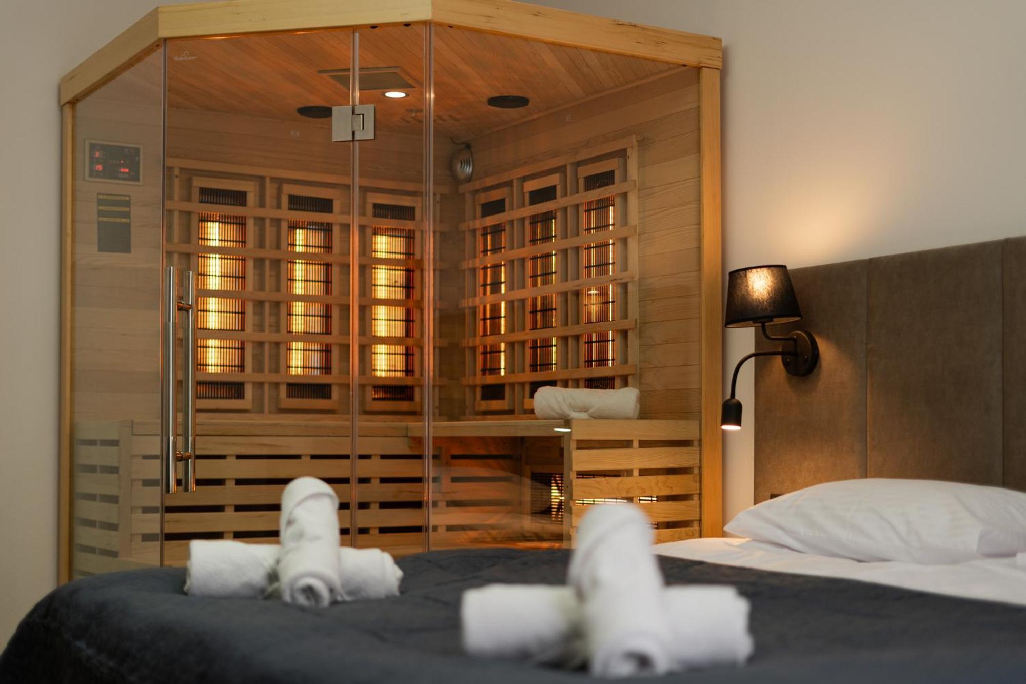 Apartment Bedrooms With Sauna&bath And Free Parking Krakau