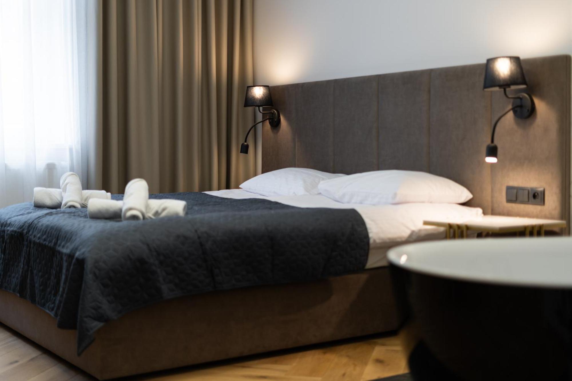 Bedrooms With Sauna&bath And Free Parking Apartment